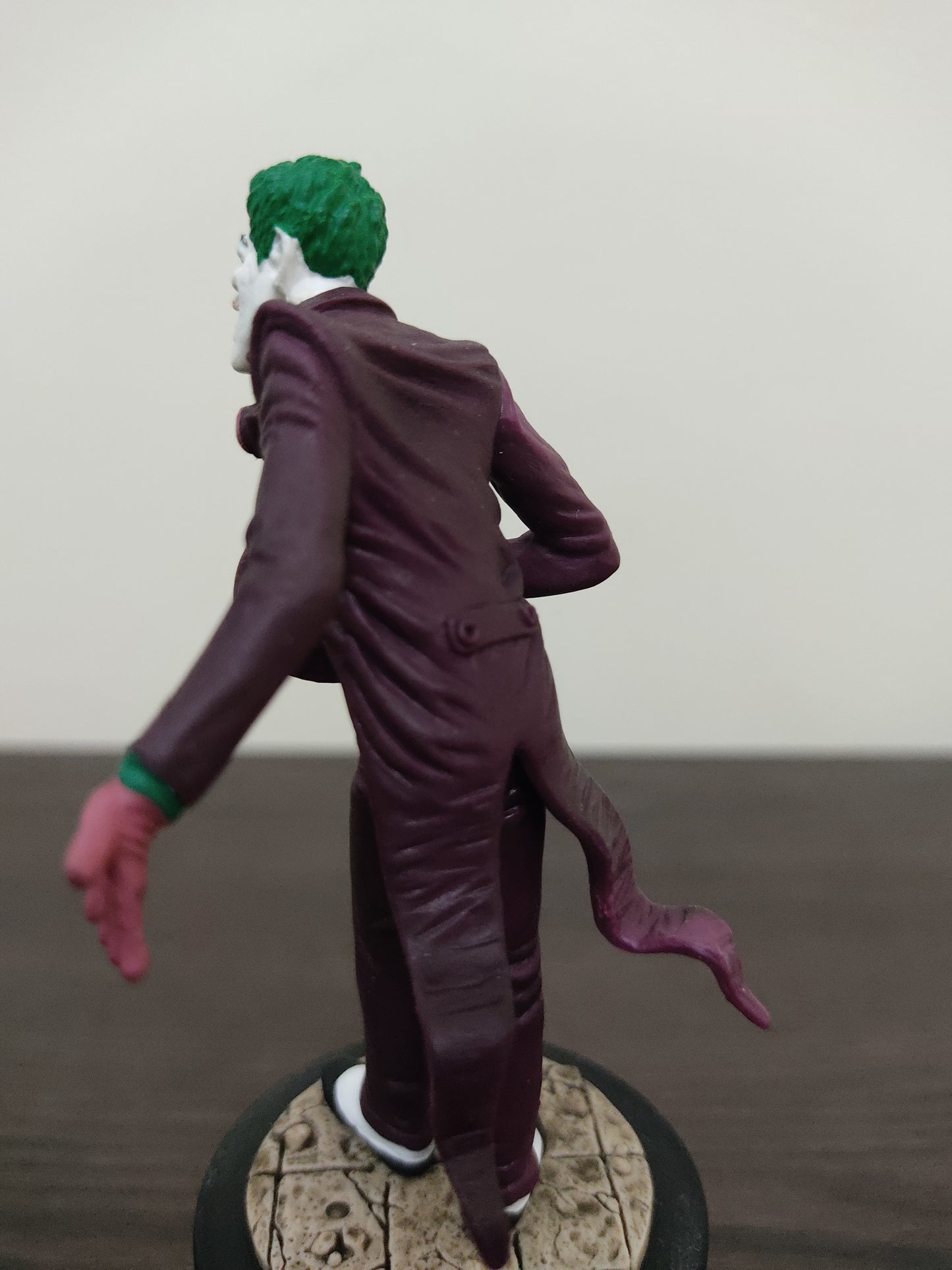 Batman and Joker Mini Figurines